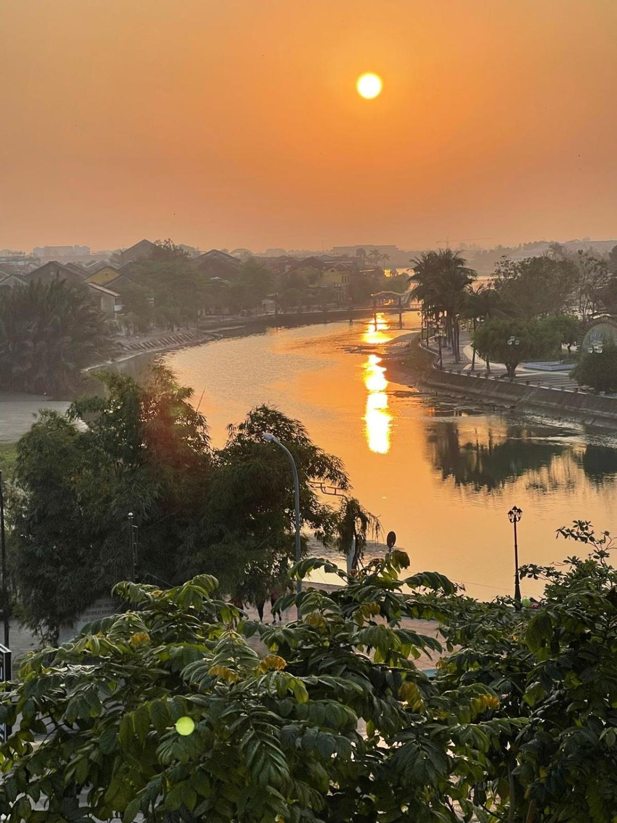 River Suites Hoi An Exteriör bild